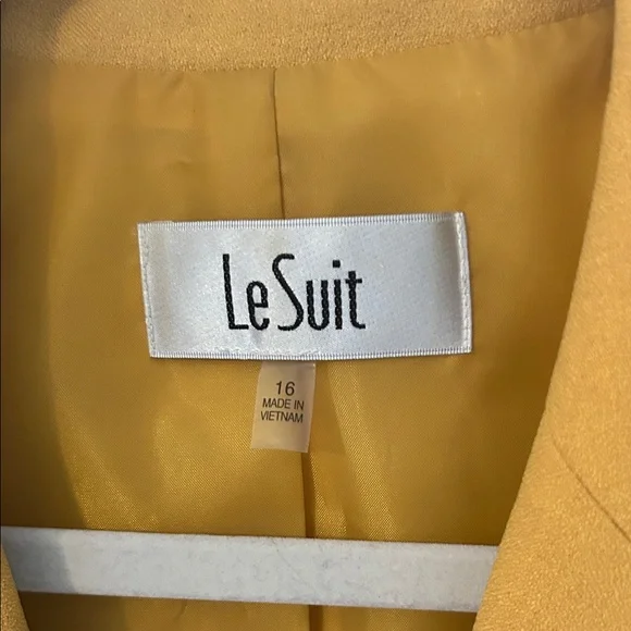 Le Suit Mustard Yellow Fully Lined Blazer for Women - Picture 3 of 4